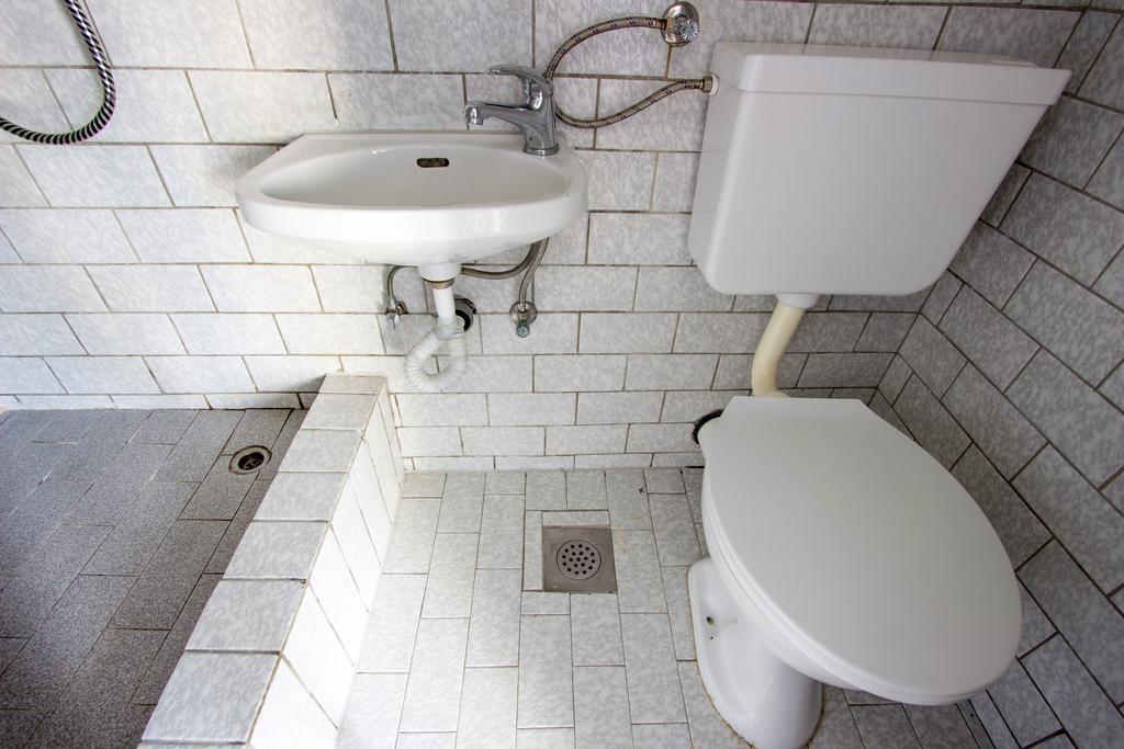 St. Roko Guest House Donja Lastva Dış mekan fotoğraf